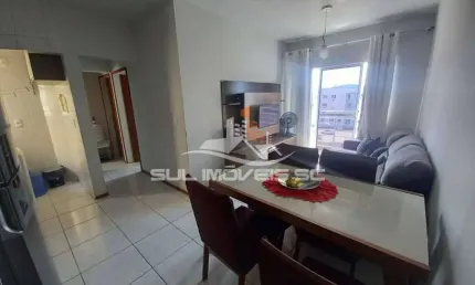 Apartamento no condomínio quinta das araucárias em itaipava