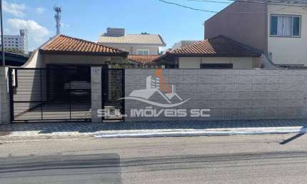 Casa com 3 quartos à venda no Fazenda, Itajaí 