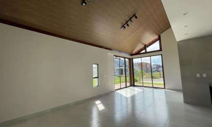 Casa com 3 quartos à venda, 139 m² - Chã Do Lindolfo - Bananeiras/PB