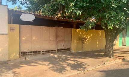 Casa para Venda em Bebedouro, Jardim Menino Deus I, 3 dormitórios, 1 suíte, 2 banheiros, 2 vagas