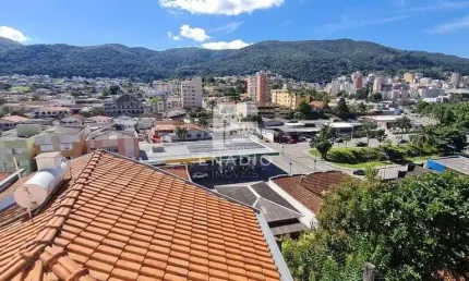 Casa com 2 quartos à venda no São Benedito, Poços de Caldas 