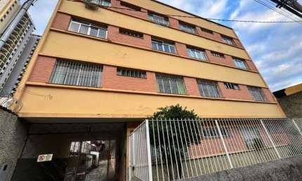 Apartamento com 2 quartos à venda na Avenida Barão do Rio Branco, Passos, Juiz de Fora, 47 m2 por R$ 159.000
