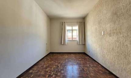 Apartamento com 2 quartos à venda na Rua Mamoré, São Mateus, Juiz de Fora, 70 m2 por R$ 236.000
