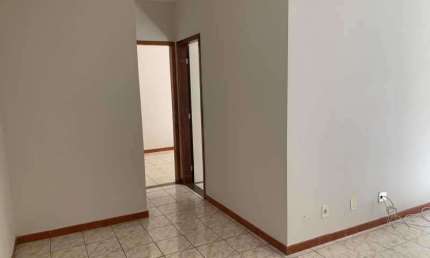 Apartamento com 2 quartos à venda na Rua Subtenente Omar Pereira, Bandeirantes, Juiz de Fora, 54 m2 por R$ 165.000