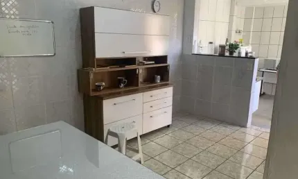 Casa com 4 quartos à venda na Rua Pedro Paulo Vieira, Santa Cândida, Juiz de Fora por R$ 185.000