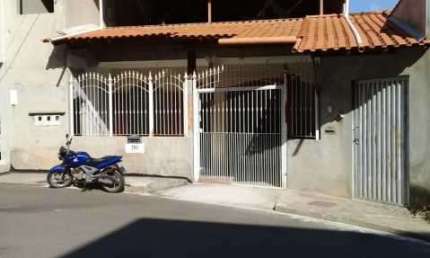 Casa com 6 quartos à venda na Rua Francisco Malaquias Tavares, Grama, Juiz de Fora por R$ 450.000