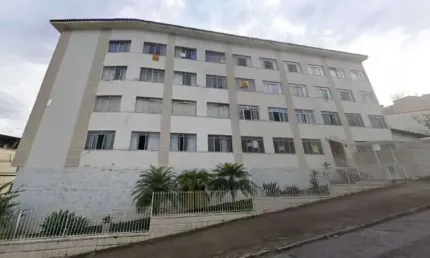 Apartamento com 3 quartos à venda na Rua César Turati, Bairu, Juiz de Fora, 117 m2 por R$ 300.000