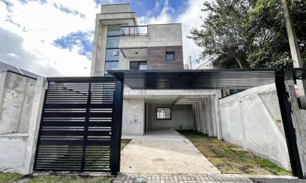 Casa com 3 quartos à venda na Rua Hugo Gusso, Capão Raso, Curitiba