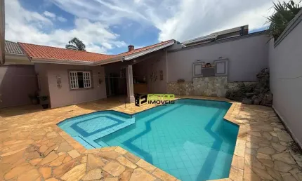 Casa com 3 dormitórios à venda, 343 m² por R$ 1.850.000 - Vila Santista - Atibaia/SP