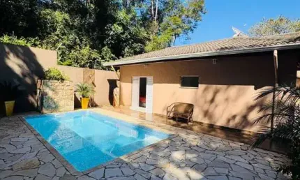 Casa térrea maravilhosa à venda! residencial parque itaguaçu.
