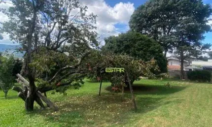 Belíssima chacara á venda dentro da cidade em atibaia!