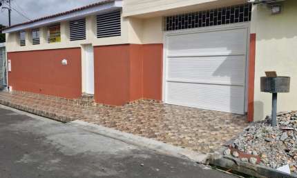 Casa com 3 quartos à venda na Avenida Desembargador João Machado, 15, Planalto, Manaus
