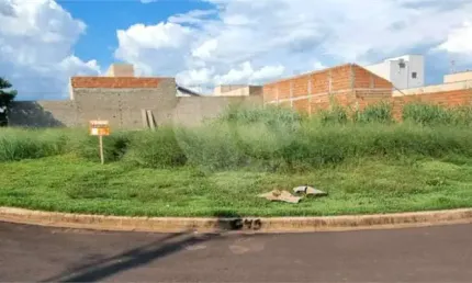Terreno à venda na Yolanda Accacio Campani, Residencial Vista do Horto, Araraquara