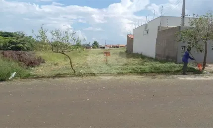 Terreno à venda em Jardim Adalberto Frederico De Oliveira Roxo I - SP