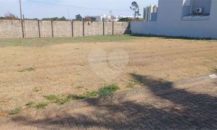 Terreno à venda na Evenor Dos Santos, Central Park Morada do Sol, Araraquara