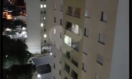 Apartamento com 3 quartos à venda em Jardim Viaduto (vila Xavier) - SP