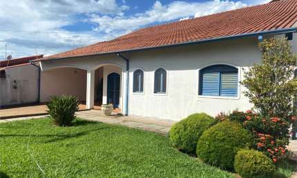 Casa com 4 quartos à venda na José Marques Pinheiro Filho, Vila Harmonia, Araraquara