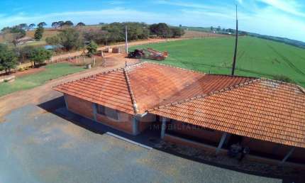 Comercial para aluguel, 7 quartos, Taquari dos Polacos - Ponta Grossa/PR