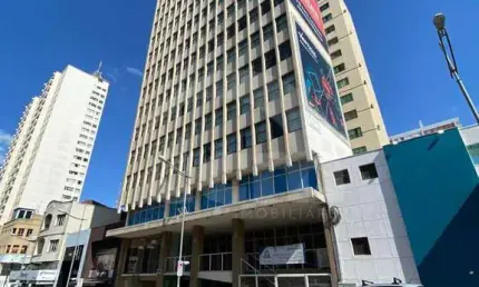 Apartamento para aluguel, 5 quartos, 1 suíte, 1 vaga, Centro - Ponta Grossa/PR