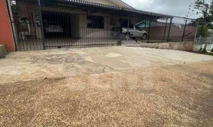 Casa à venda, 4 quartos, 5 vagas, Piriquitos - Ponta Grossa/PR