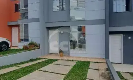 Sobrado à venda, 3 quartos, 2 vagas, Estrela - Ponta Grossa/PR