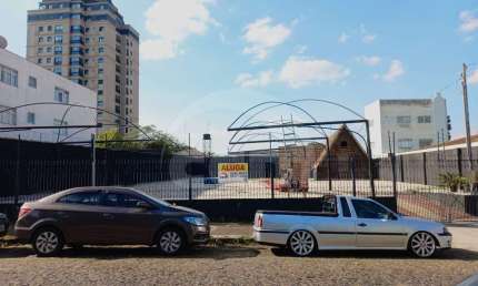 Excelente Comercial para locação no Bairro Nova Russia