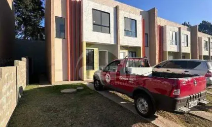 Sobrado à venda, 2 quartos, 1 vaga, Jardim Carvalho - Ponta Grossa/PR