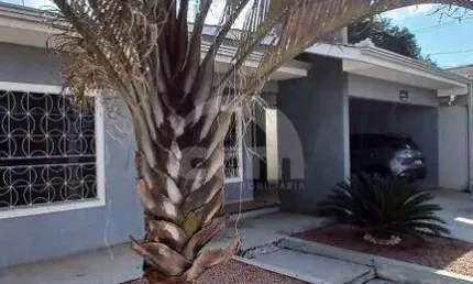 Casa com 4 quartos à venda na Rua Barracão, Oficinas, Ponta Grossa