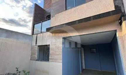 Sobrado à venda, 2 quartos, 2 suítes, Oficinas - Ponta Grossa/PR
