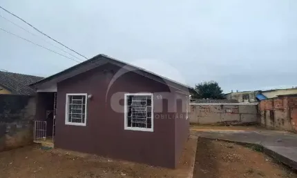 Casa à venda na colônia dona luiza – terreno amplo!