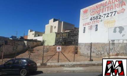 Terreno a venda  para fins residenciais ou comerciais na Vila Marlene, excelente localização