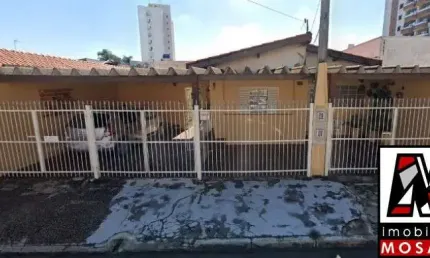 Casa térrea com terreno de amplo próximo ao rua do Retiro, estuda propostas.