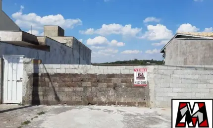 Lote a venda no bairro do Caxambu medindo 300m2, boa topografia