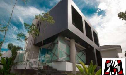 Casa de condomínio,  desocupada, 04 vagas de garagem, oportunidade única, Quinta das Laranjeiras