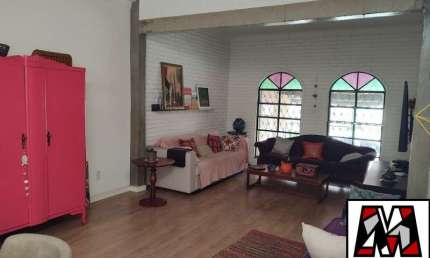 Sobrado Jardim Messina comercial ou residencial, reformada, excelente localização, permuta