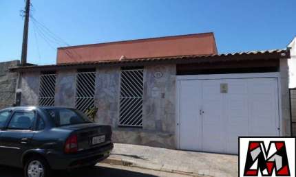 Casa no bairro Vila Rami,  2 casas térreas, 5 vagas cobertas