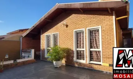 Casa a venda no Jardim Pacaembú, permuta por apartamento no Espaço e Vida