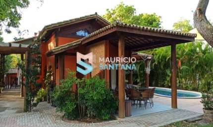 Casa Térrea  de 3 suítes com piscina em Busca Vida -Camaçari