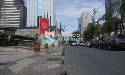 Sala comercial à venda na Avenida Tancredo Neves, 1283, Caminho das Árvores, Salvador
