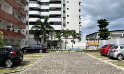 Apartamento tipo cobertura duplex 4/4 - PItangueiras  - Laur