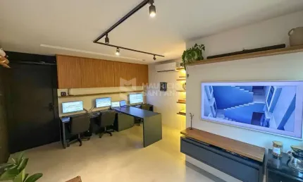 Sala comercial de 27 m² Reformada Vilas do Atlântico