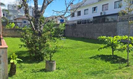 Terreno à venda na Avenida Nereu Ramos, Itacolomi, Balneário Piçarras