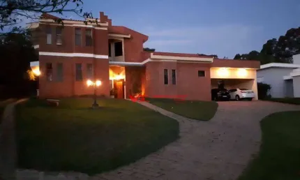 Sobrado com 4 dormitórios à venda, 450 m² por R$ 1.700.000,00 - Condomínio Monte Belo - Salto/SP