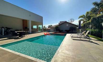 Linda Casa com 3 dormitórios à venda, 1000 m² por R$ 2.350.000 - Terras de Itaici - Indaiatuba/SP