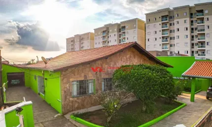 Excelente Casa com 10 dormitórios (3 casas) à venda, 526 m² por R$ 2.300.000 - Vila Brizzola - Indaiatuba/SP