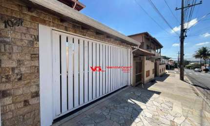 Casa com 5 dormitórios à venda, com 2 residências, 261 m² por R$ 1.270.000 - Jardim Regina - Indaiatuba/SP