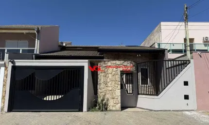 Casa com 4 dormitórios à venda, 164 m² por R$ 801.011,81 - Jardim Regina - Indaiatuba/SP