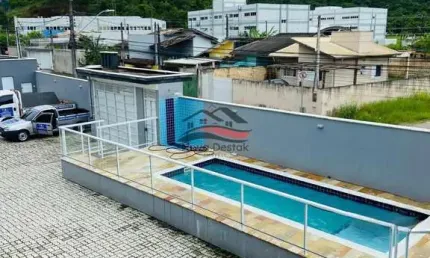 Sobrado em Condomínio à venda com 2 Quartos na Martim de Sá - Caraguatatuba SP