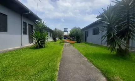 Casa à venda com 2 Quartos, Martim de Sá - Caraguatatuba
