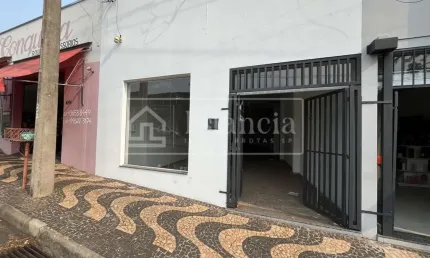 Loja para Locação em Brotas, Lagoa Dourada, 2 banheiros